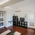 Elgra Apartments